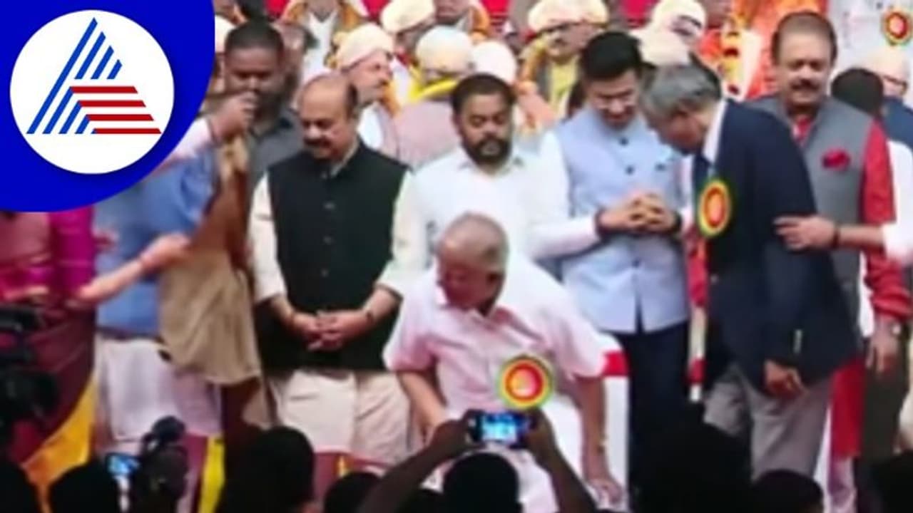 Kannada Rajyotsava awrds: ಯಾವುದೇ ಪ್ರಶಸ್ತಿಯ ಹಿಂದೆ ದೊಡ್ಡ ಸಾಧನೆ, ಪ್ರಯತ್ನ ಇರುತ್ತದೆ: ಸಿಎಂ Kannada Rajyotsava awrds: ಯಾವುದೇ ಪ್ರಶಸ್ತಿಯ ಹಿಂದೆ ದೊಡ್ಡ ಸಾಧನೆ, ಪ್ರಯತ್ನ ಇರುತ್ತದೆ: ಸಿಎಂ