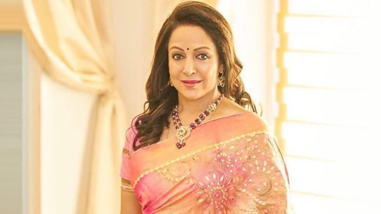Hema Malini 'Bihu' fiasco: Former actress finally apologises, says 'sorry' after being heavily trolled Hema Malini 'Bihu' fiasco: Former actress finally apologises, says 'sorry' after being heavily trolled