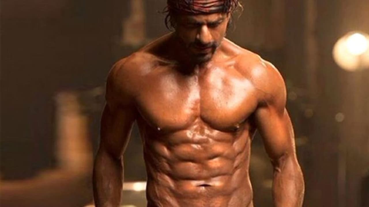 Here’s how ‘Pathaan’ Shah Rukh Khan is planning to celebrate his 57th birthday