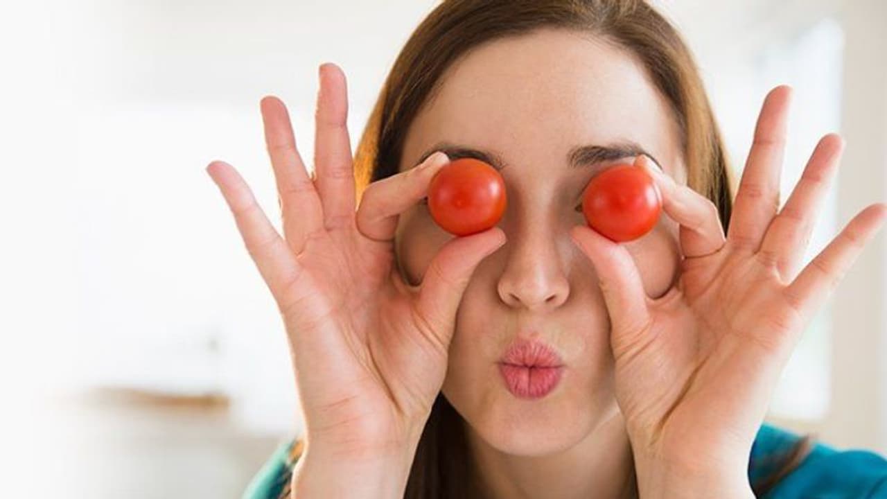 കാലാവസ്ഥ മാറുമ്പോള്‍ ചര്‍മ്മ സംരക്ഷണത്തിനായി ഡയറ്റില്‍ ശ്രദ്ധിക്കേണ്ട കാര്യങ്ങള്‍... 