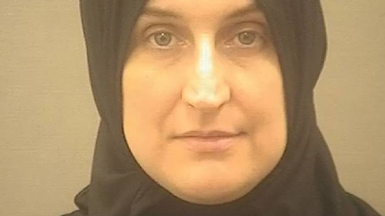 ഐഎസ് വനിതാ തീവ്രവാദികളുടെ നേതാവ്, ആയുധപരിശീലനമടക്കം നൽകി, കാൻസസുകാരിക്ക് 20 വർഷത്തെ തടവ് ഐഎസ് വനിതാ തീവ്രവാദികളുടെ നേതാവ്, ആയുധപരിശീലനമടക്കം നൽകി, കാൻസസുകാരിക്ക് 20 വർഷത്തെ തടവ്