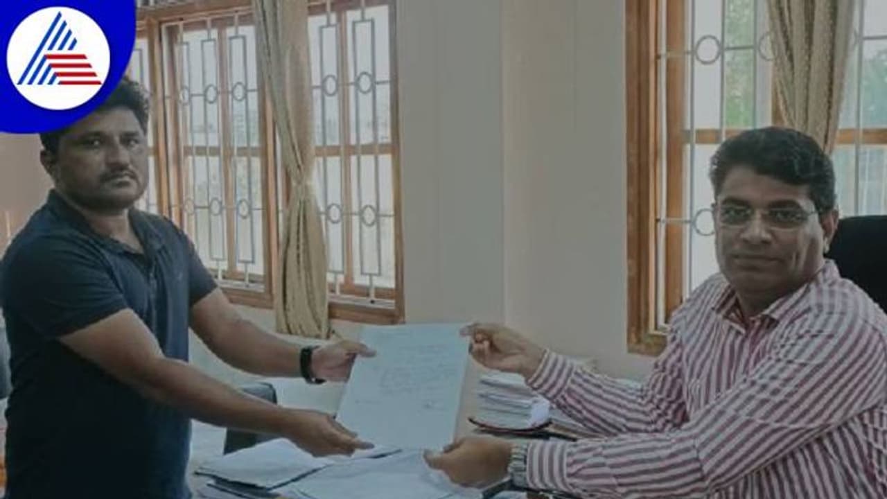 ಚಿಕ್ಕಮಗಳೂರು: ದಯಾಮರಣಕ್ಕೆ ಪ್ರಧಾನಿಗೆ ಮನವಿ ಪ್ರಕರಣ, ಬಿಲ್ ಪಾವತಿ ಮಾಡಿಸಲು ಕ್ರಮ, ಸಿಇಓ ಚಿಕ್ಕಮಗಳೂರು: ದಯಾಮರಣಕ್ಕೆ ಪ್ರಧಾನಿಗೆ ಮನವಿ ಪ್ರಕರಣ, ಬಿಲ್ ಪಾವತಿ ಮಾಡಿಸಲು ಕ್ರಮ, ಸಿಇಓ