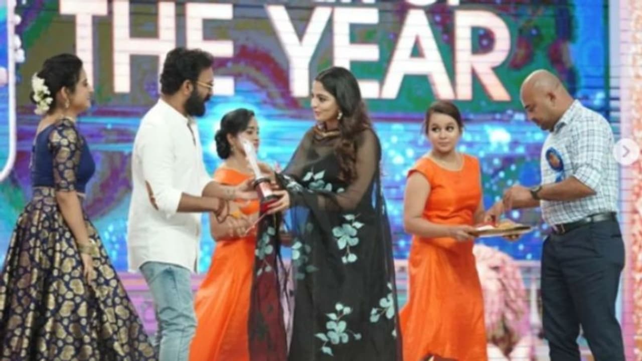 'ശിവാജ്ഞലി' ഏറ്റവും മികച്ച താര ജോഡികൾ; സന്തോഷം പങ്കുവച്ച് സജിൻ