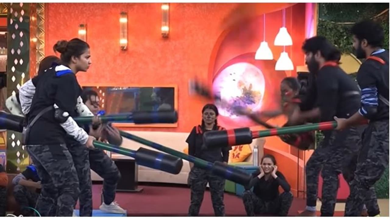 నువ్వు ఎవరి బెడ్ లో పడుకుంటున్నావో తెలుసు.. శ్రీహాన్ పై ఇనయ సెన్సేషనల్ కామెంట్స్ నువ్వు ఎవరి బెడ్ లో పడుకుంటున్నావో తెలుసు.. శ్రీహాన్ పై ఇనయ సెన్సేషనల్ కామెంట్స్