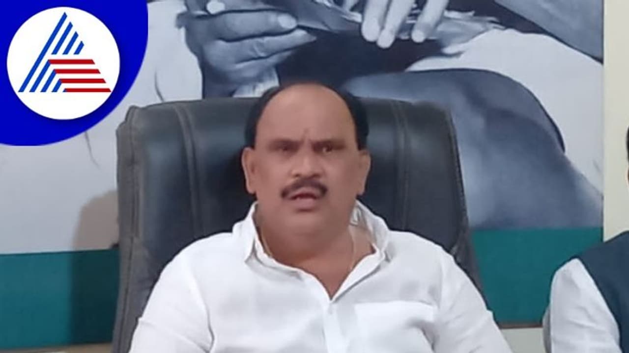 ಬ್ರಿಟೀಷ್ ಬಿಜೆಪಿ ಆಡಳಿತಕ್ಕೂ ವ್ಯತ್ಯಾಸವೇ ಇಲ್ಲ: ಸುಂದರೇಶ್ ಬ್ರಿಟೀಷ್ ಬಿಜೆಪಿ ಆಡಳಿತಕ್ಕೂ ವ್ಯತ್ಯಾಸವೇ ಇಲ್ಲ: ಸುಂದರೇಶ್