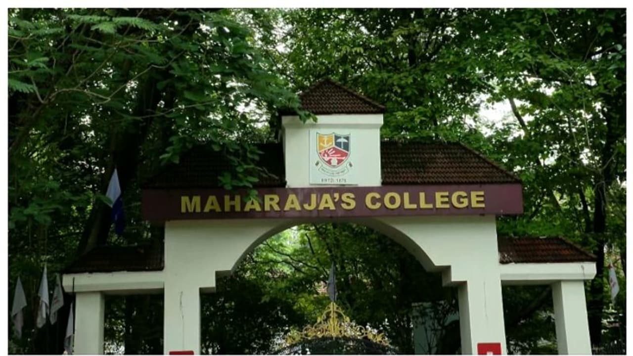 മഹാരാജാസ് സംഘര്ഷം, നാലുപേര് അറസ്റ്റില് മഹാരാജാസ് സംഘര്ഷം, നാലുപേര് അറസ്റ്റില്