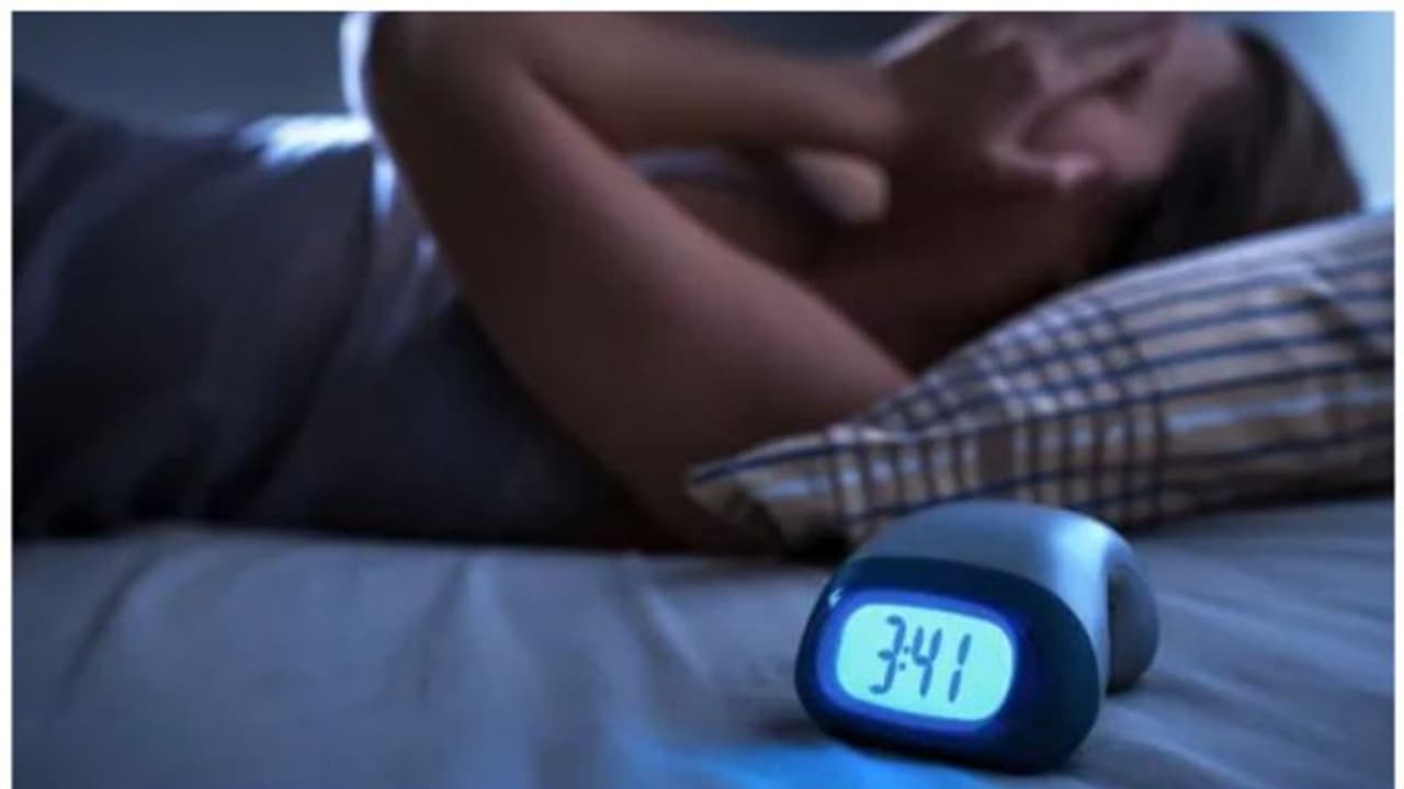 എന്തുകൊണ്ടാണ് നാം അലാം അടിക്കുന്നതിന് അല്‍പം മുമ്പ് ഉറക്കമുണരുന്നത്?
