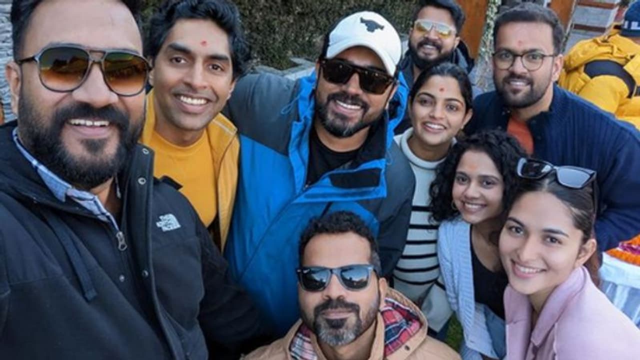 നിവിൻ പോളി ചിത്രം 'താരം' തുടങ്ങി നിവിൻ പോളി ചിത്രം 'താരം' തുടങ്ങി