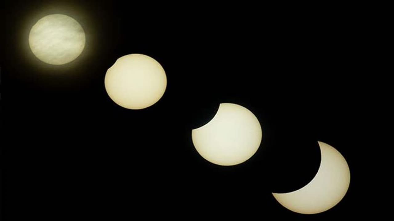 Chandra Grahan 2022: इन 4 ग्रहों के संयोग से होते हैं ग्रहण, जानें ज्योतिष, धार्मिक और वैज्ञानिक कारण Chandra Grahan 2022: इन 4 ग्रहों के संयोग से होते हैं ग्रहण, जानें ज्योतिष, धार्मिक और वैज्ञानिक कारण