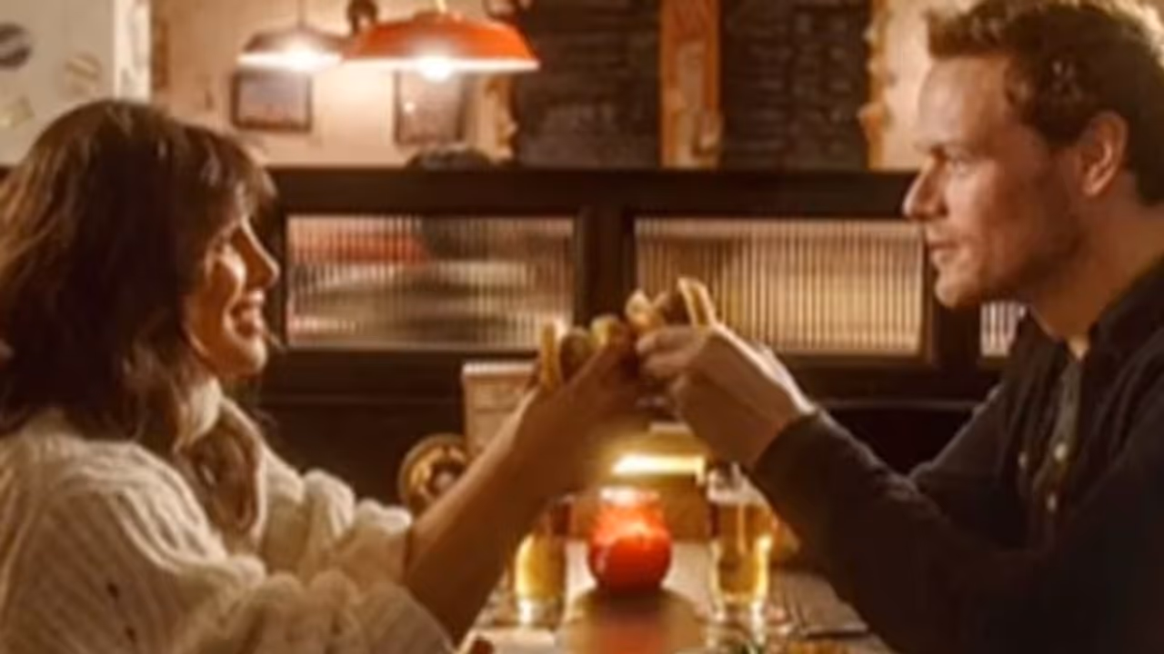 'ലവ് എഗെയ്‍ൻ', ഹോളിവുഡ് ചിത്രത്തിന്റെ സ്റ്റില്‍ പങ്കുവെച്ച് പ്രിയങ്ക ചോപ്ര