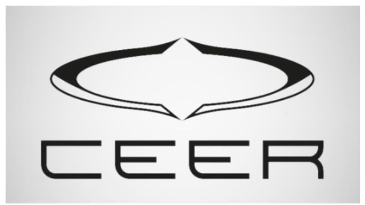 സൗദിയിലെ ആദ്യത്തെ ഇലക്ട്രിക് കാർ ബ്രാൻഡായി ‘സീർ’പ്രഖ്യാപിച്ച് കിരീടാവകാശി