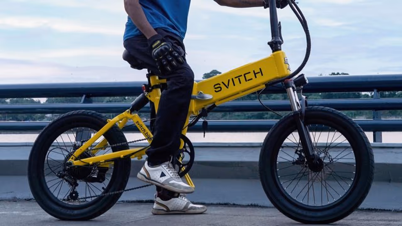 മടക്കി വയ്ക്കാം, ഒറ്റ ചാർജിൽ 80കിമി വരെ പോകാം; ഇതാ മോഹവിലയില്‍ ഒരു സൈക്കിള്‍!