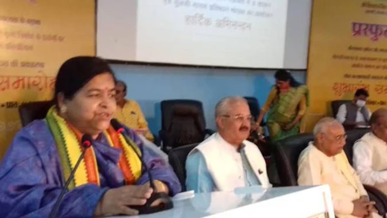 ബലാത്സംഗം ചെയ്തവരെ പരസ്യമായി തൂക്കിക്കൊല്ലണമെന്ന് മന്ത്രി ബലാത്സംഗം ചെയ്തവരെ പരസ്യമായി തൂക്കിക്കൊല്ലണമെന്ന് മന്ത്രി