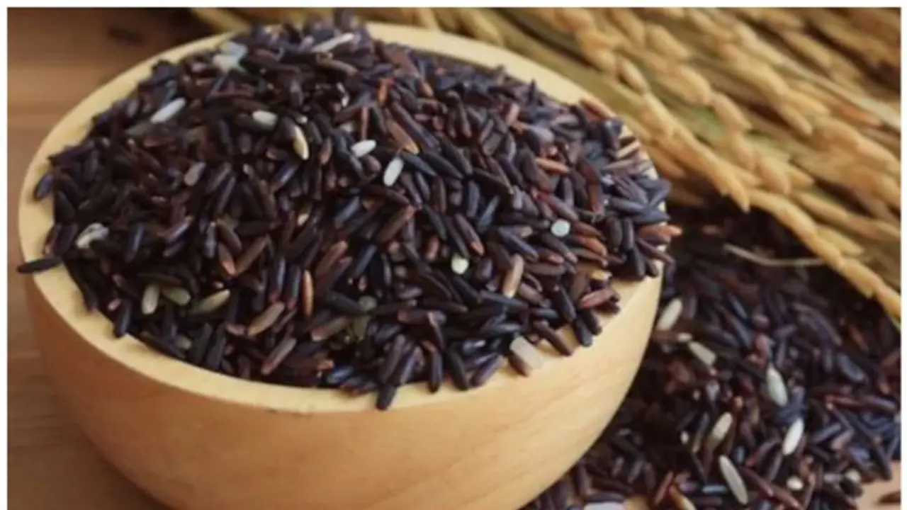 Black Rice: புற்றுநோய் வராமல் தடுக்கும் கருப்பு அரிசி: இன்னும் பல அற்புதப் பலன்கள் இதோ!