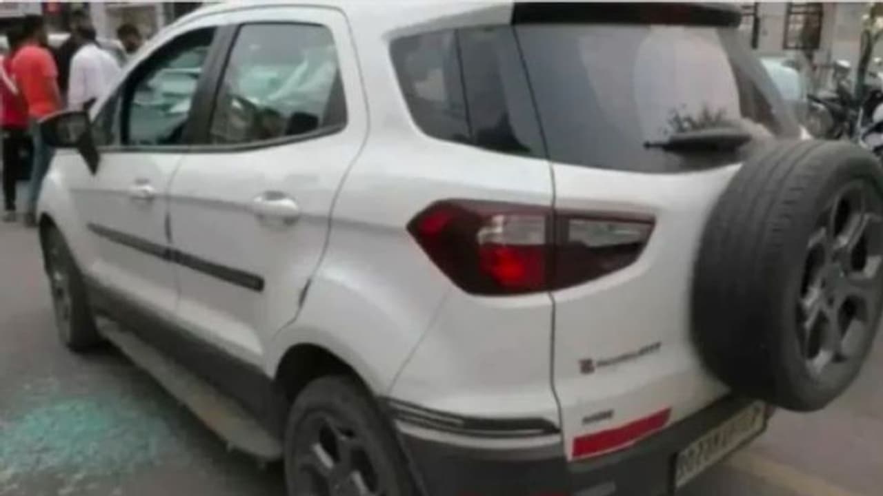 AAP प्रत्याशी की कार से 20 लाख की लूट केस में खुलासा, दिल्ली से रोज 50 लाख भेजा जा रहा था!