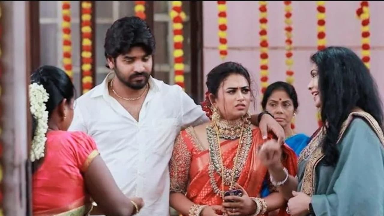 bharathi kannamma : ஒரு வழியாக என்டுக்கு வந்த வெண்பா கதை...ஷர்மிளா கொடுத்த ஷாக்.. bharathi kannamma : ஒரு வழியாக என்டுக்கு வந்த வெண்பா கதை...ஷர்மிளா கொடுத்த ஷாக்..