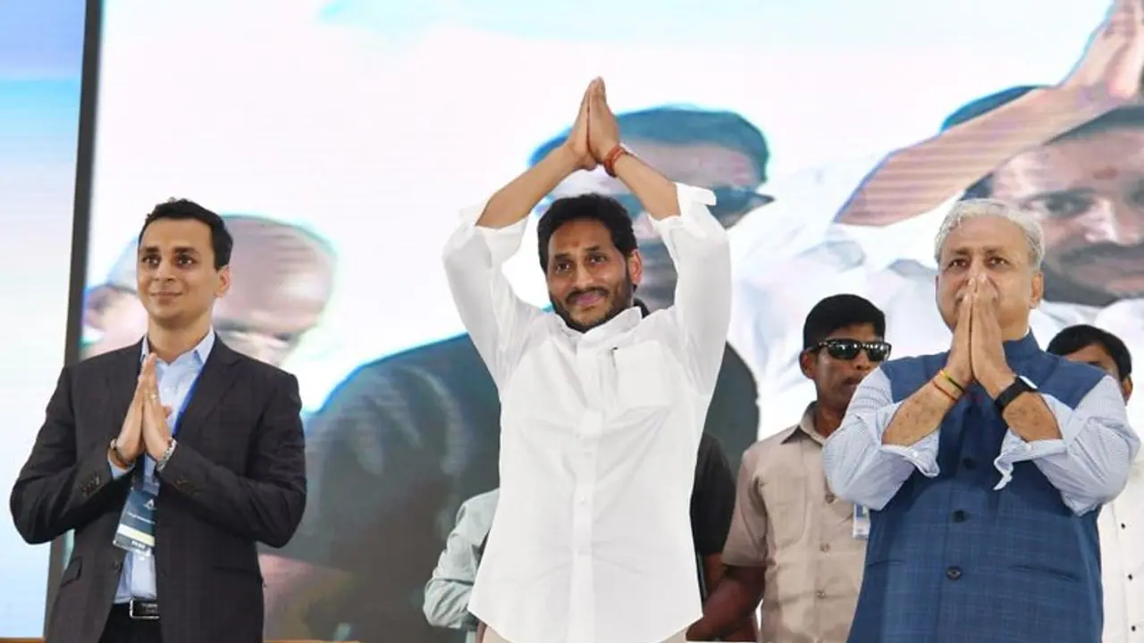 నేడు వైఎస్సార్సీపీ బీసీ మహాసభ.. సీఎం వైఎస్ జగన్ ప్రసంగించనున్న సభకు భారీ ఏర్పాట్లు నేడు వైఎస్సార్సీపీ బీసీ మహాసభ.. సీఎం వైఎస్ జగన్ ప్రసంగించనున్న సభకు భారీ ఏర్పాట్లు