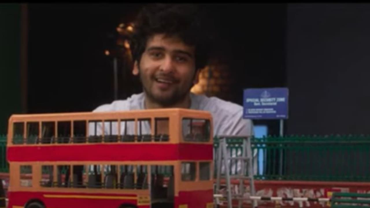 ഷെയ്‍ൻ നിഗത്തിന്റെ 'ബർമുഡ'; ചിത്രത്തിലെ മിനി ഫിംഗർ ഡാൻസ് എത്തി