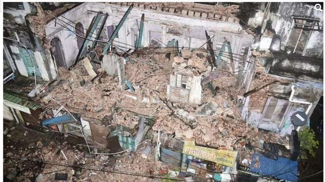 பரபரப்பு !! சென்னையில் 100 ஆண்டுகள் பழமையான கட்டிடம் இடிந்து விழுந்து விபத்து.. 2 பேர் பலி 