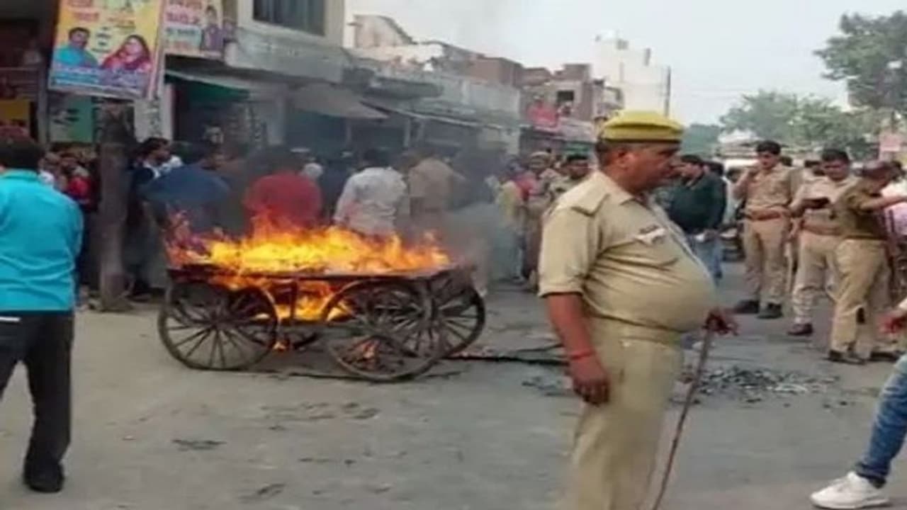 मामा की शादी में 6 साल की बच्ची से दुष्कर्म, मैरिज हाल के टॉयलेट में खून से सनी मिली मासूम मामा की शादी में 6 साल की बच्ची से दुष्कर्म, मैरिज हाल के टॉयलेट में खून से सनी मिली मासूम