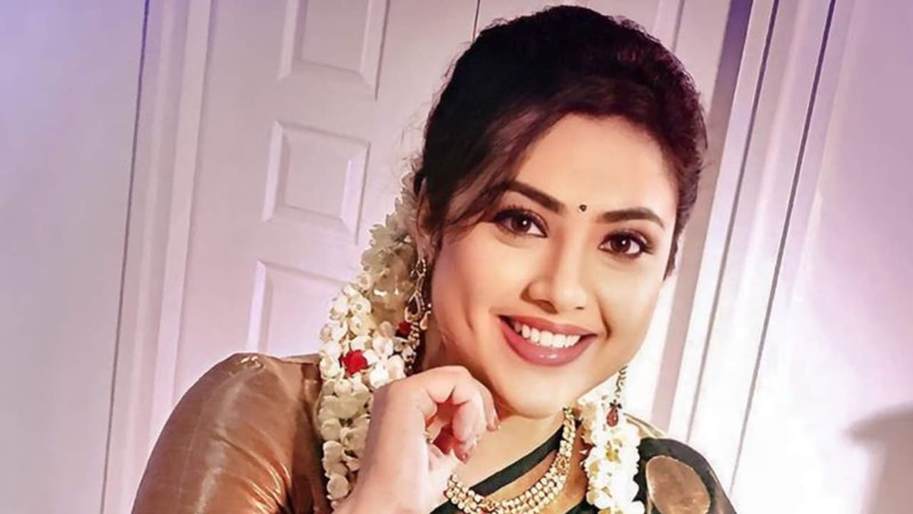 മീനയുടെ രണ്ടാം വിവാഹം; വാർത്തയോട് പ്രതികരിച്ച് മീനയുടെ ഉറ്റ സുഹൃത്ത് മീനയുടെ രണ്ടാം വിവാഹം; വാർത്തയോട് പ്രതികരിച്ച് മീനയുടെ ഉറ്റ സുഹൃത്ത്