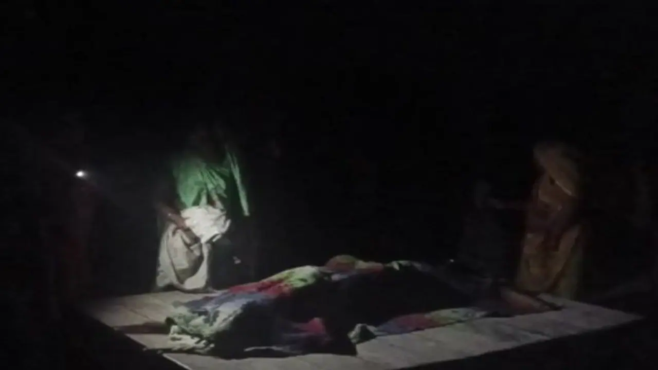 तंत्र मंत्र सिद्ध करने के लिए तांत्रिक ने 12 साल की मासूम की दी बलि, आरोपी के बेटे ने ऐसे किया मामले का खुलासा तंत्र मंत्र सिद्ध करने के लिए तांत्रिक ने 12 साल की मासूम की दी बलि, आरोपी के बेटे ने ऐसे किया मामले का खुलासा