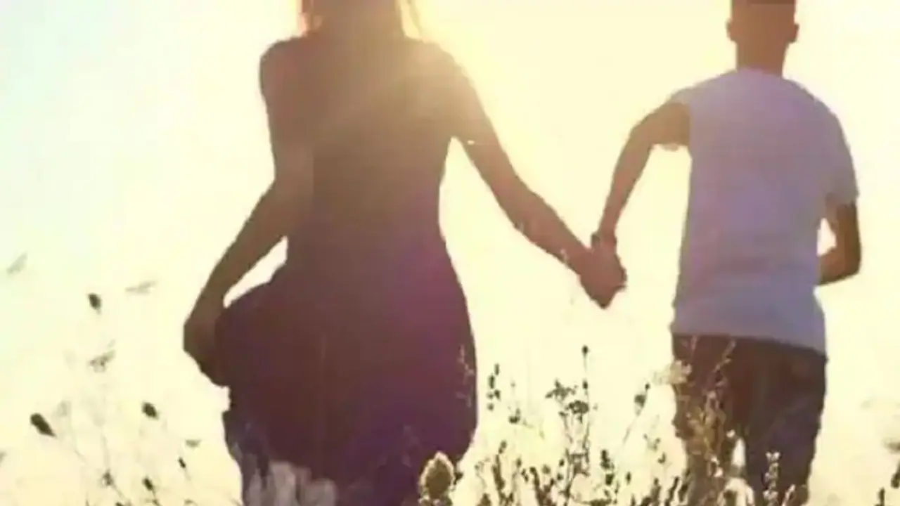 गर्लफ्रेंड ने फोन पर कहा ‘शटअप’ तो आशिक ने फेसबुक लाइव पर कर दिया खौफनाक कांड,जानेंगे तो दहल उठेंगे!