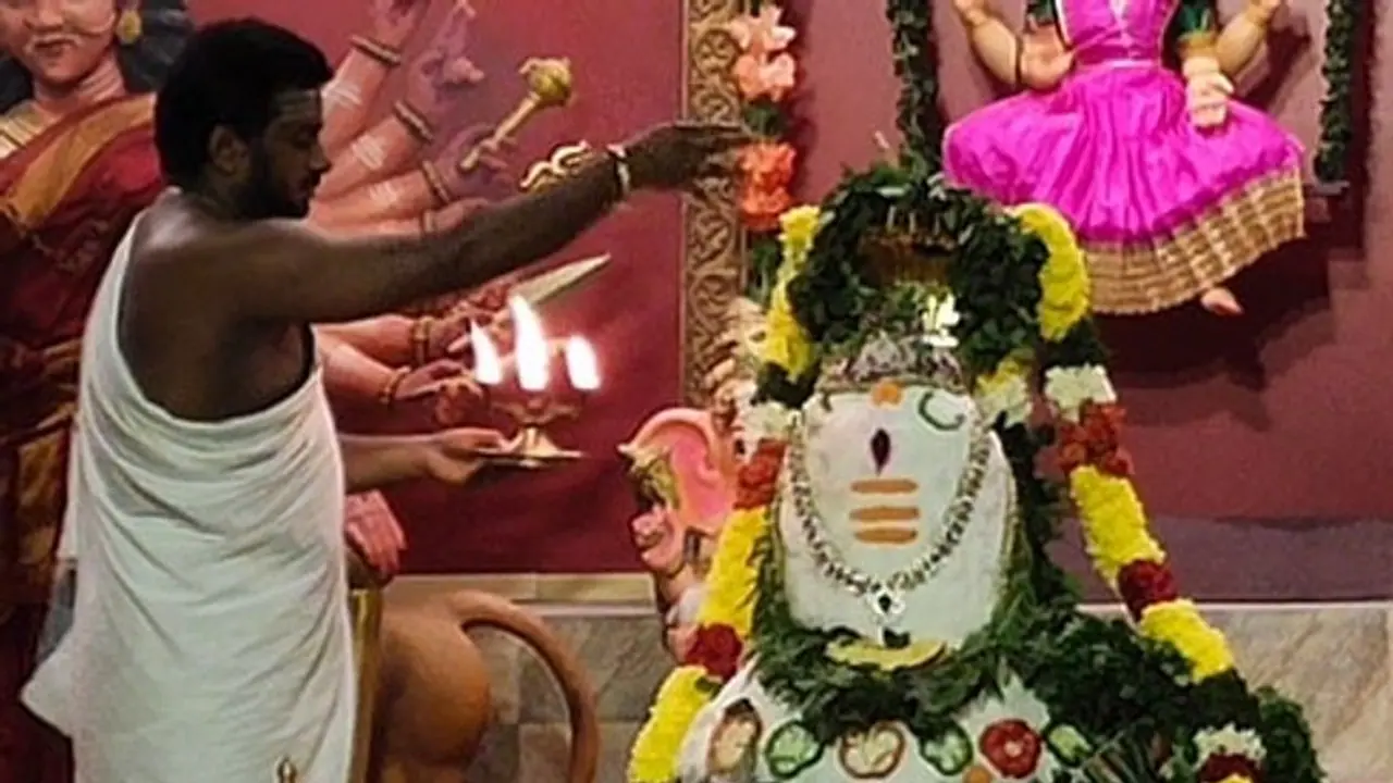 ஒன்றாக வருகிறது பௌர்ணமியும் கிரகணமும்… இந்தாண்டு அன்னாபிஷேகம் எப்போது? முழு விவரம் உள்ளே!! ஒன்றாக வருகிறது பௌர்ணமியும் கிரகணமும்… இந்தாண்டு அன்னாபிஷேகம் எப்போது? முழு விவரம் உள்ளே!!