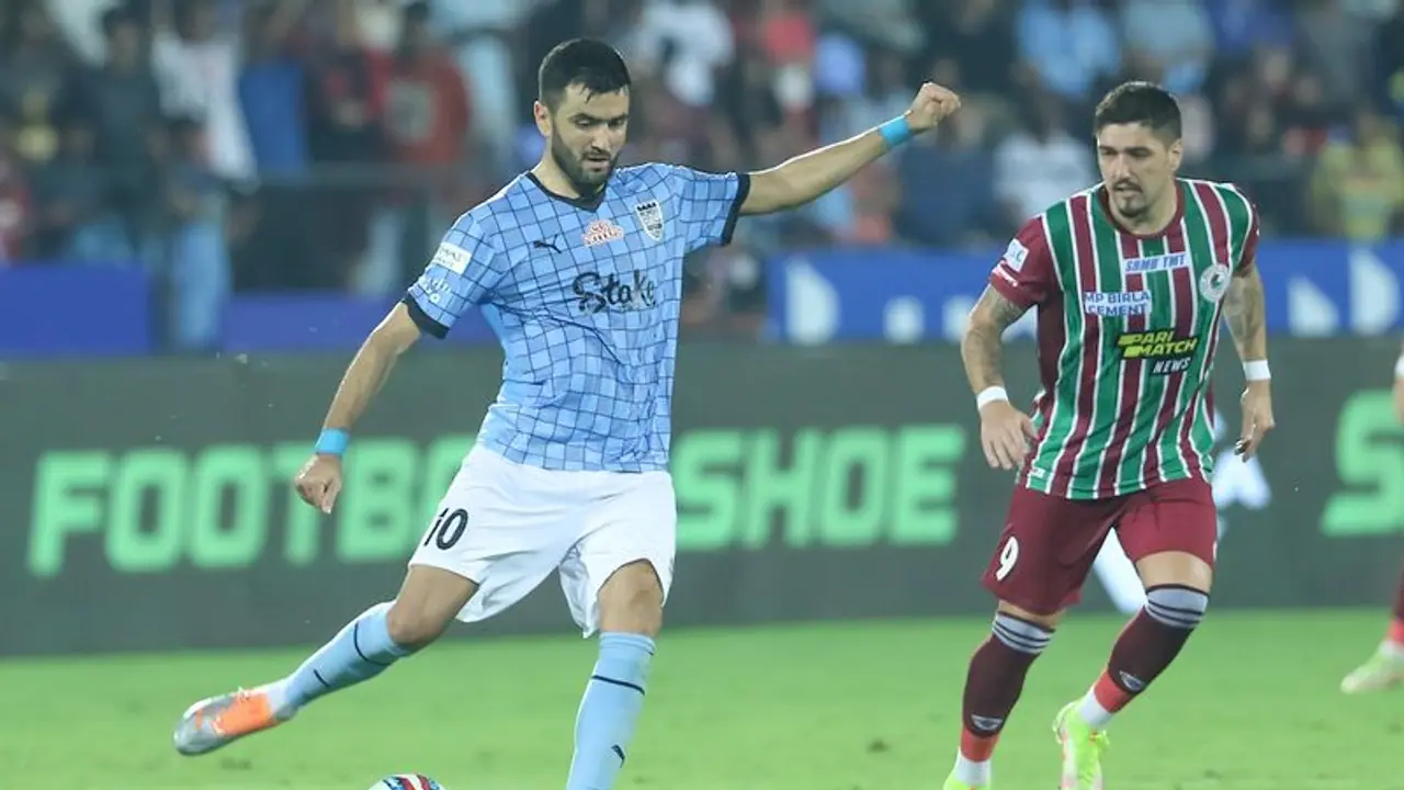 ISL 2022 23: ATK Mohun Bagan secures a late point against Mumbai City with a 2 2 draw