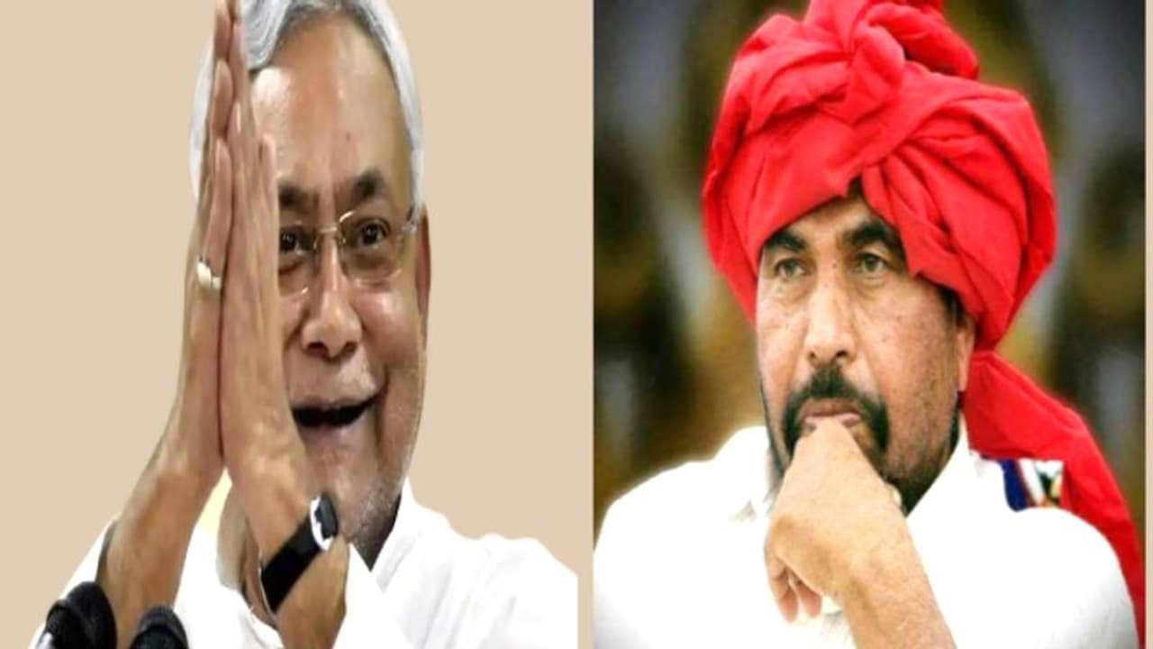 गुजरात की चुनावी राजनीति में नया मोडः इन दो पार्टियों के गठबंधन ने बढ़ाया सियासी पारा, जानिए पूरा मामला गुजरात की चुनावी राजनीति में नया मोडः इन दो पार्टियों के गठबंधन ने बढ़ाया सियासी पारा, जानिए पूरा मामला