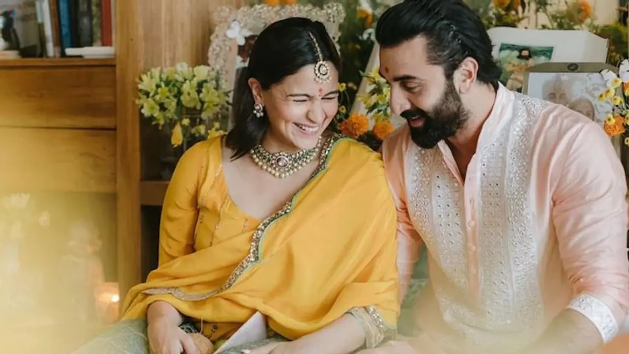 Alia Bhatt Ranbir Kapoor: ಮದುವೆಯಾದ 7 ತಿಂಗಳಿಗೆ ತಾಯಿಯಾದ ಆಲಿಯಾ; ನೆಟ್ಟಿಗರಿಂದ ಸಖತ್ ಟ್ರೋಲ್ 