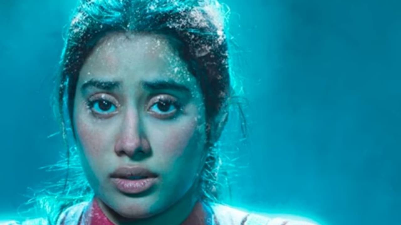 ഹിന്ദിയിലെ 'ഹെലൻ' തിയറ്ററുകളില്‍, 'മിലി'യുടെ ജൂക്ക്ബോക്സ് പുറത്ത്