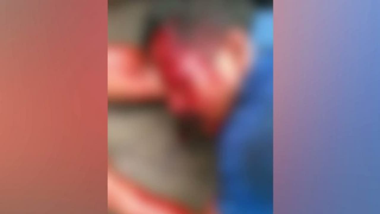 അഴിയൂരിലെ ബൈപ്പാസ് നിർമ്മാണ മേഖലയിലെ സംഘർഷം; 15 സിപിഎം പ്രവർത്തകരടക്കം 19 പേർക്കെതിരെ പൊലീസ് കേസ് അഴിയൂരിലെ ബൈപ്പാസ് നിർമ്മാണ മേഖലയിലെ സംഘർഷം; 15 സിപിഎം പ്രവർത്തകരടക്കം 19 പേർക്കെതിരെ പൊലീസ് കേസ്