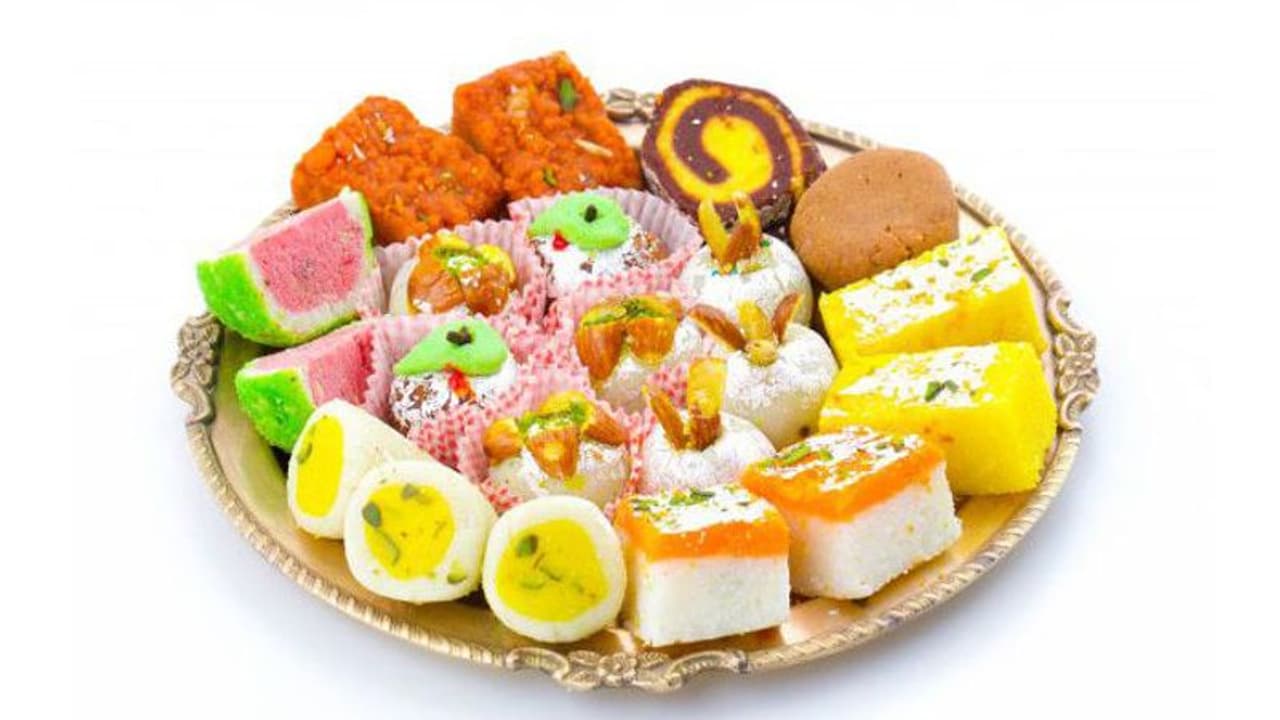 மாப்பிள்ளை வீட்டாருக்கு இலையில் இனிப்பு வைக்கவில்லை என்பதால் நின்றுபோன திருமணம்! மாப்பிள்ளை வீட்டாருக்கு இலையில் இனிப்பு வைக்கவில்லை என்பதால் நின்றுபோன திருமணம்!