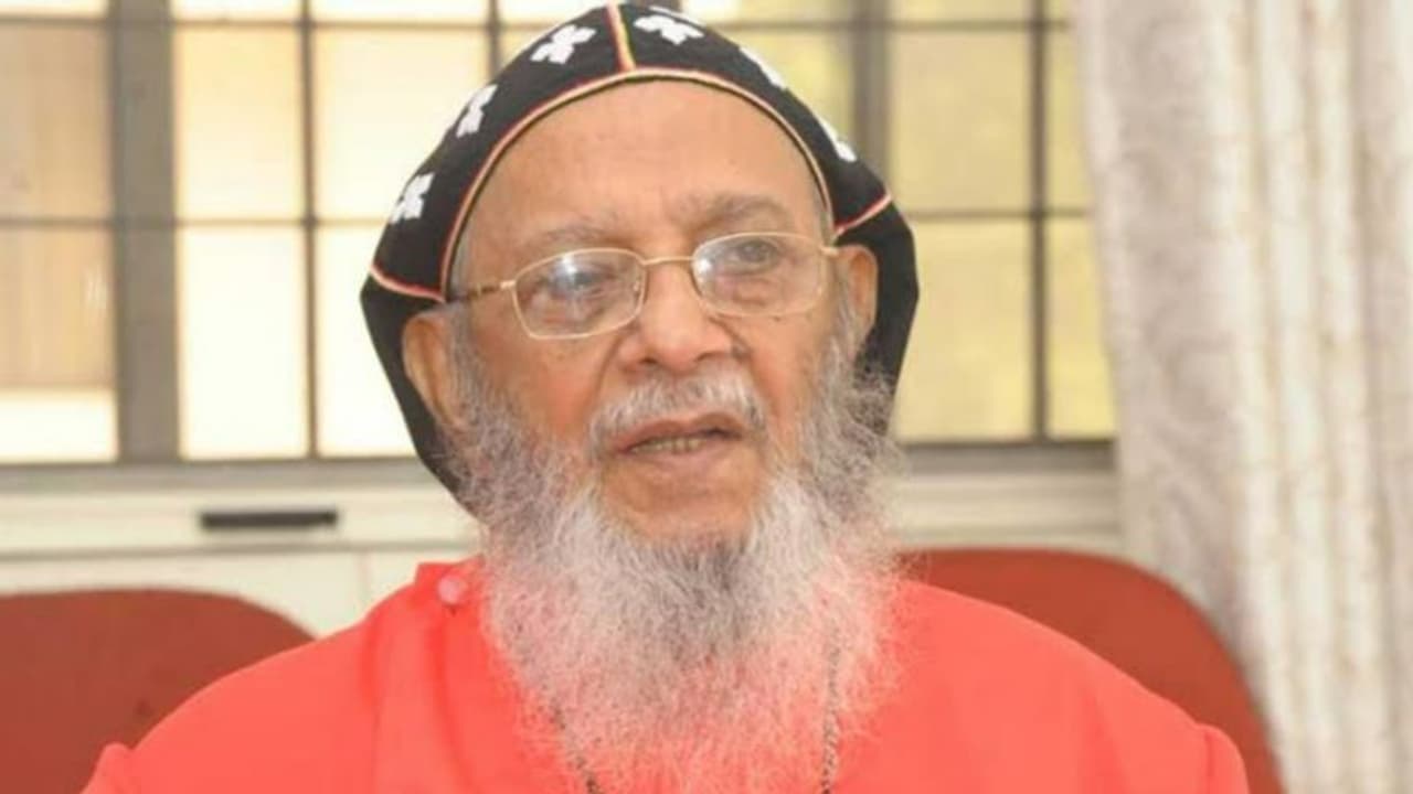 യാക്കോബായ സഭ ഭരണത്തിൽ 35% സ്ത്രീ പ്രാതിനിധ്യം ഉറപ്പാക്കും; വികാരിമാർക്ക് സഭാ അധ്യക്ഷന്റെ നിർദ്ദേശം യാക്കോബായ സഭ ഭരണത്തിൽ 35% സ്ത്രീ പ്രാതിനിധ്യം ഉറപ്പാക്കും; വികാരിമാർക്ക് സഭാ അധ്യക്ഷന്റെ നിർദ്ദേശം