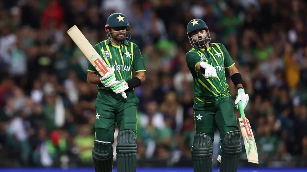 ഷഹീന്‍ അഫ്രീദിയുടെ പരിക്കല്ല പാകിസ്ഥാനെ തോല്‍പ്പിച്ചത്; കാരണം വ്യക്തമാക്കി സുനില്‍ ഗവാസ്‌കര്‍