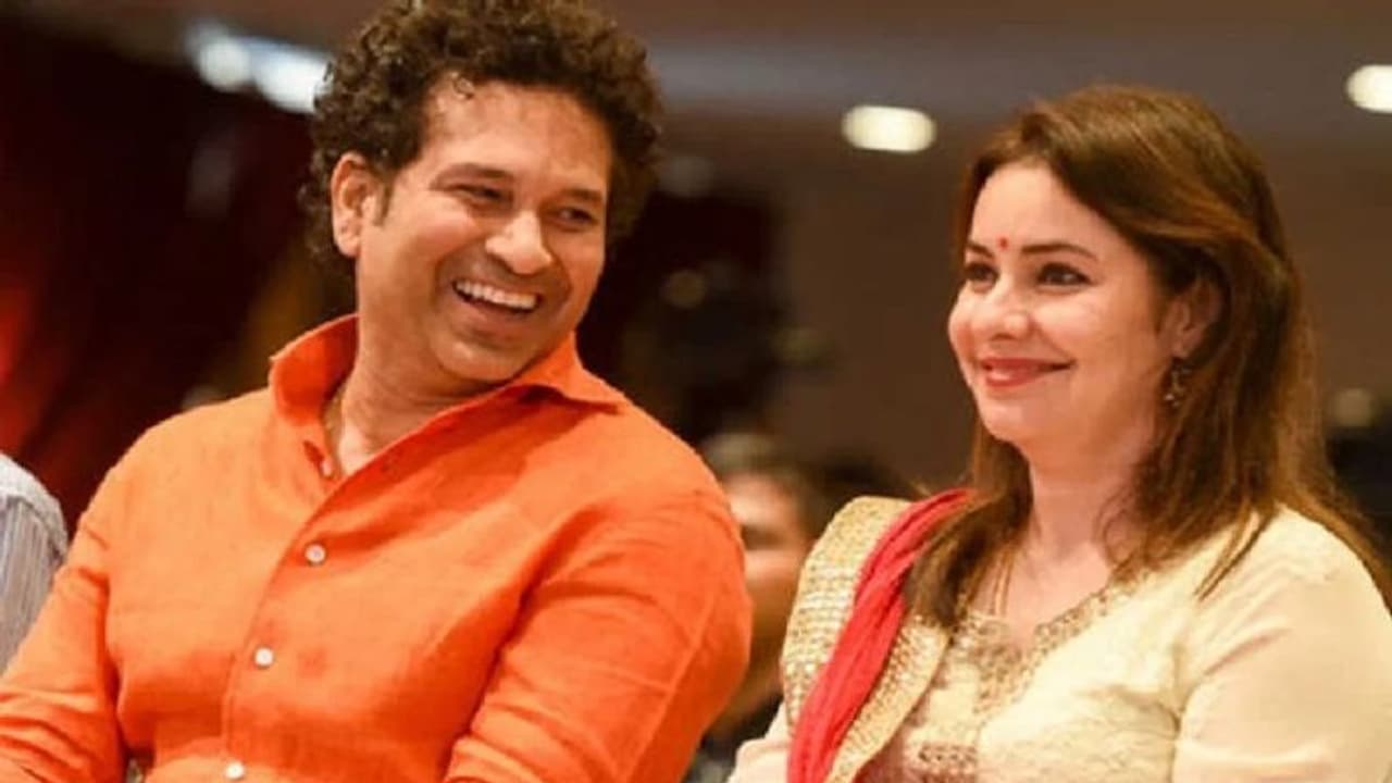 सचिन का पत्नी को सरप्राइज:राजस्थान में जहां मुकेश अंबानी ठहरे उसी होटल में रुके तेंदुलकर, जाने 1 दिन का किराया सचिन का पत्नी को सरप्राइज:राजस्थान में जहां मुकेश अंबानी ठहरे उसी होटल में रुके तेंदुलकर, जाने 1 दिन का किराया