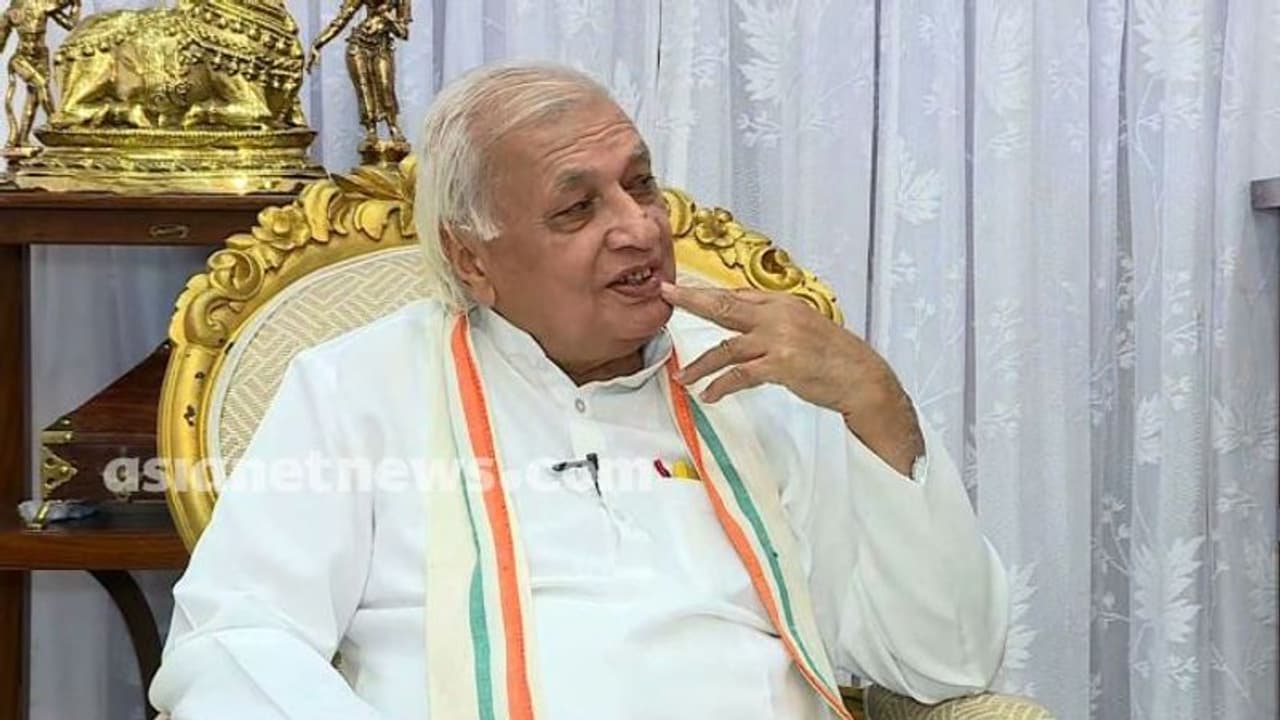 'കേസ് സ്വന്തം ചെലവിൽ മതി, ഗവർണർക്കെതിരായ കേസിന് മുടക്കിയ സർവ്വകലാശാല ഫണ്ട് തിരിച്ചടക്കണം'; വിസിമാരോട് ഗവർണർ 'കേസ് സ്വന്തം ചെലവിൽ മതി, ഗവർണർക്കെതിരായ കേസിന് മുടക്കിയ സർവ്വകലാശാല ഫണ്ട് തിരിച്ചടക്കണം'; വിസിമാരോട് ഗവർണർ