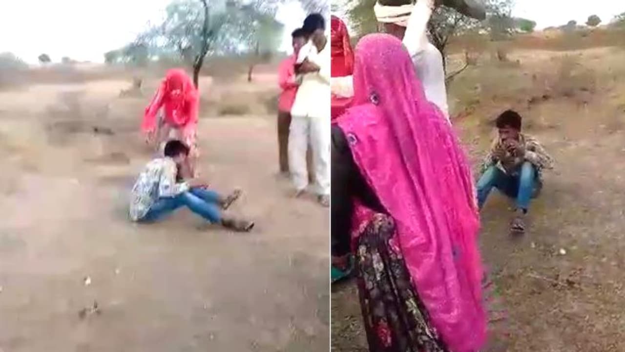 लिव इन रहने की युवक को मिली खौफनाक सजा, परिवार ने पीटते हुए बनाया शूर्पणखा, जूतों की माला पहना निकाला जूलूस लिव इन रहने की युवक को मिली खौफनाक सजा, परिवार ने पीटते हुए बनाया शूर्पणखा, जूतों की माला पहना निकाला जूलूस