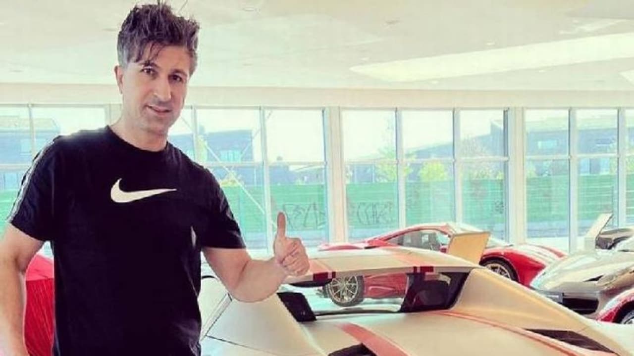 81 കോടി രൂപ ലോട്ടറിയടിച്ചു, അവിവാഹിതനായ 41 കാരൻ വധുവിനെ തേടുന്നു 81 കോടി രൂപ ലോട്ടറിയടിച്ചു, അവിവാഹിതനായ 41 കാരൻ വധുവിനെ തേടുന്നു