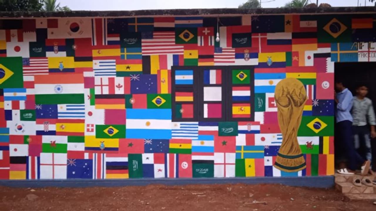 അർജന്റീനയും ബ്രസീലും മാത്രമല്ല, എല്ലാവരുമുണ്ട് അമരാവതിയുടെ ചുമരിൽ