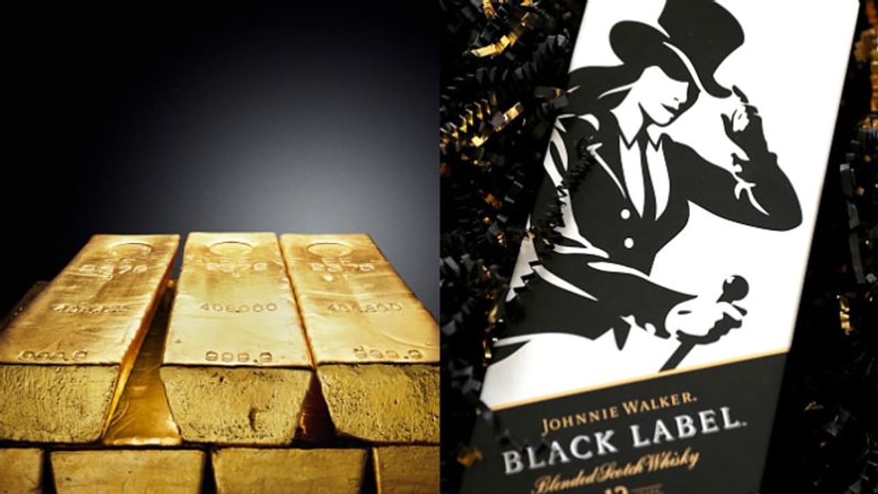 സ്വര്‍ണക്കടത്തിന് ജോണി വാക്കര്‍ ബ്ലാക്ക് ലേബലും; പിടികൂടിയത് 23 ലക്ഷം രൂപയുടെ സ്വര്‍ണം