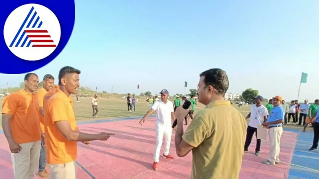 ಕುದರೆ ಸವಾರಿ ಮಾಡಿದ ಯಾದಗಿರಿ ಎಸ್ಪಿ ಡಾ.ಸಿ.ಬಿ.ವೇದಮೂರ್ತಿ ಕುದರೆ ಸವಾರಿ ಮಾಡಿದ ಯಾದಗಿರಿ ಎಸ್ಪಿ ಡಾ.ಸಿ.ಬಿ.ವೇದಮೂರ್ತಿ