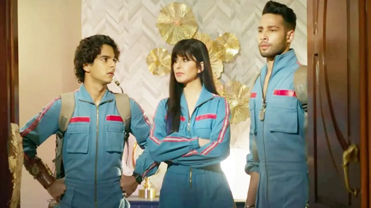 हफ्तेभर में 50 Cr भी नहीं कमा पाई कैटरीना कैफ की फोन भूत, उनकी 3 FLOP फिल्मों की कमाई से भी रही पीछे हफ्तेभर में 50 Cr भी नहीं कमा पाई कैटरीना कैफ की फोन भूत, उनकी 3 FLOP फिल्मों की कमाई से भी रही पीछे