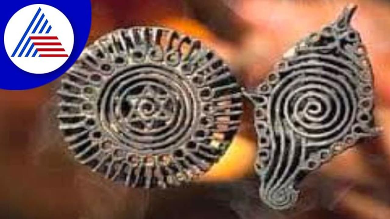 ಮುದ್ರಾಧಾರಣೆಗೆ ಅವಕಾಶ ಇಲ್ಲ ಎಂಬ ಆದೇಶ ವಾಪಸ್ ಪಡೆಯುವ ಭರವಸೆ ನೀಡಿದ ಮುಜರಾಯಿ ಸಚಿವೆ