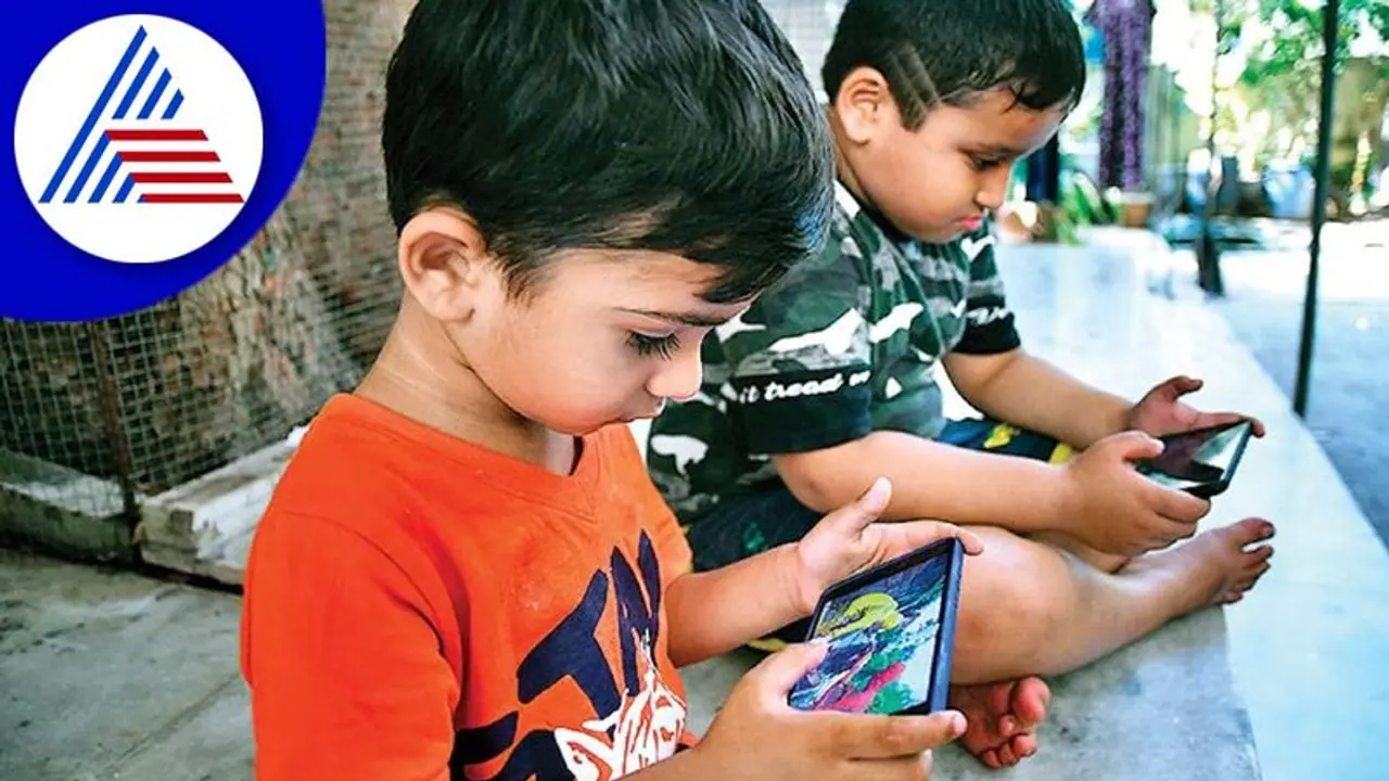 ಕೋವಿಡ್ ಬಳಿಕ ಮಕ್ಕಳಲ್ಲಿ ಹೆಚ್ಚಿದ ಮೊಬೈಲ್ ಗೀಳು! ಕೋವಿಡ್ ಬಳಿಕ ಮಕ್ಕಳಲ್ಲಿ ಹೆಚ್ಚಿದ ಮೊಬೈಲ್ ಗೀಳು!