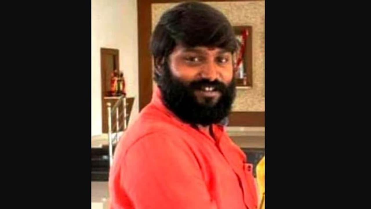 கேரள லாட்டரியை கோவையில் விற்பனை செய்த பா.ஜ.க நிர்வாகி கைது! கேரள லாட்டரியை கோவையில் விற்பனை செய்த பா.ஜ.க நிர்வாகி கைது!