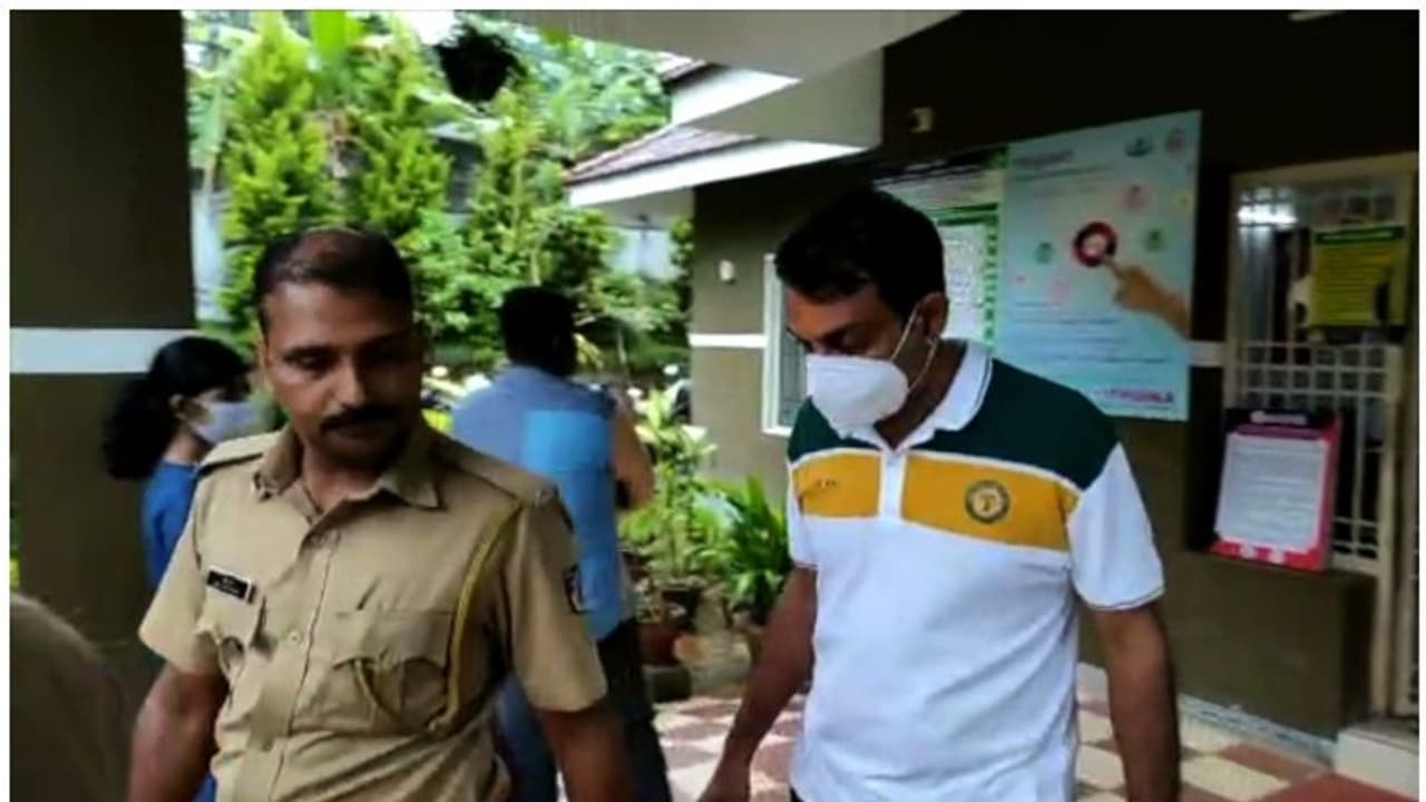 ഫേസ്ബുക്ക് വഴി പരിചയപ്പെട്ട സ്ത്രീയെ പീഡിപ്പിച്ചുവെന്ന കേസ്; പൊലീസുകാരൻ അറസ്റ്റില്‍