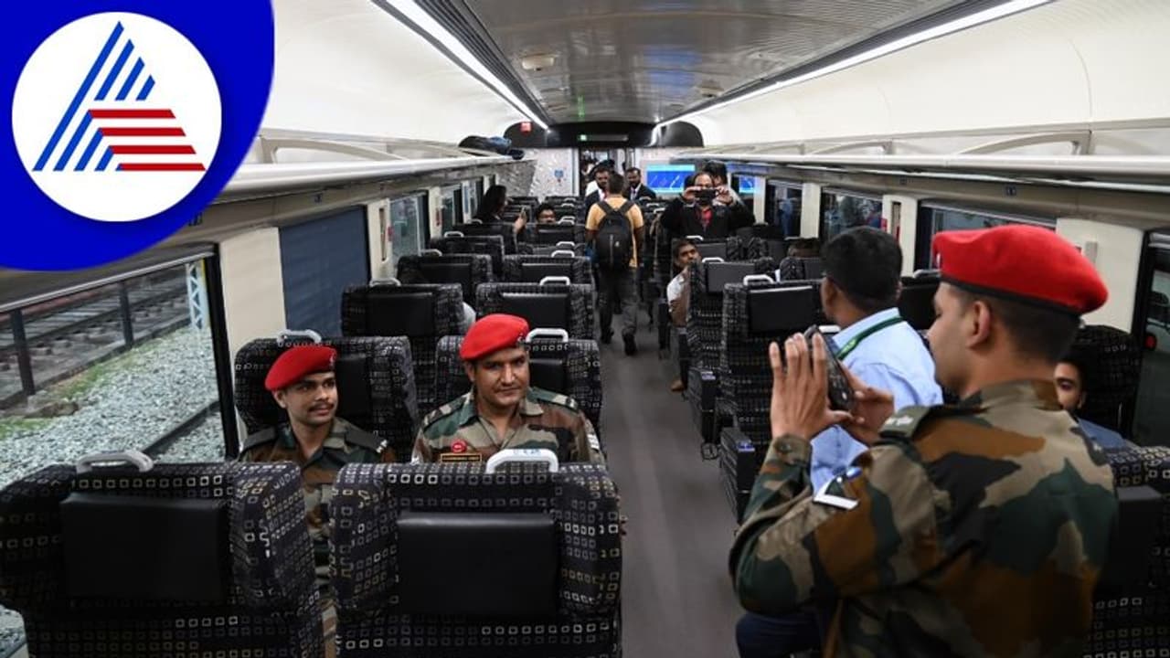 ಉಚಿತ ರೈಲು ಪ್ರಯಾಣಕ್ಕೆ ಮುಗಿಬಿದ್ದ ಜನ: ಐಷಾರಾಮಿ ಸೌಕರ್ಯಕ್ಕೆ ಫಿದಾ