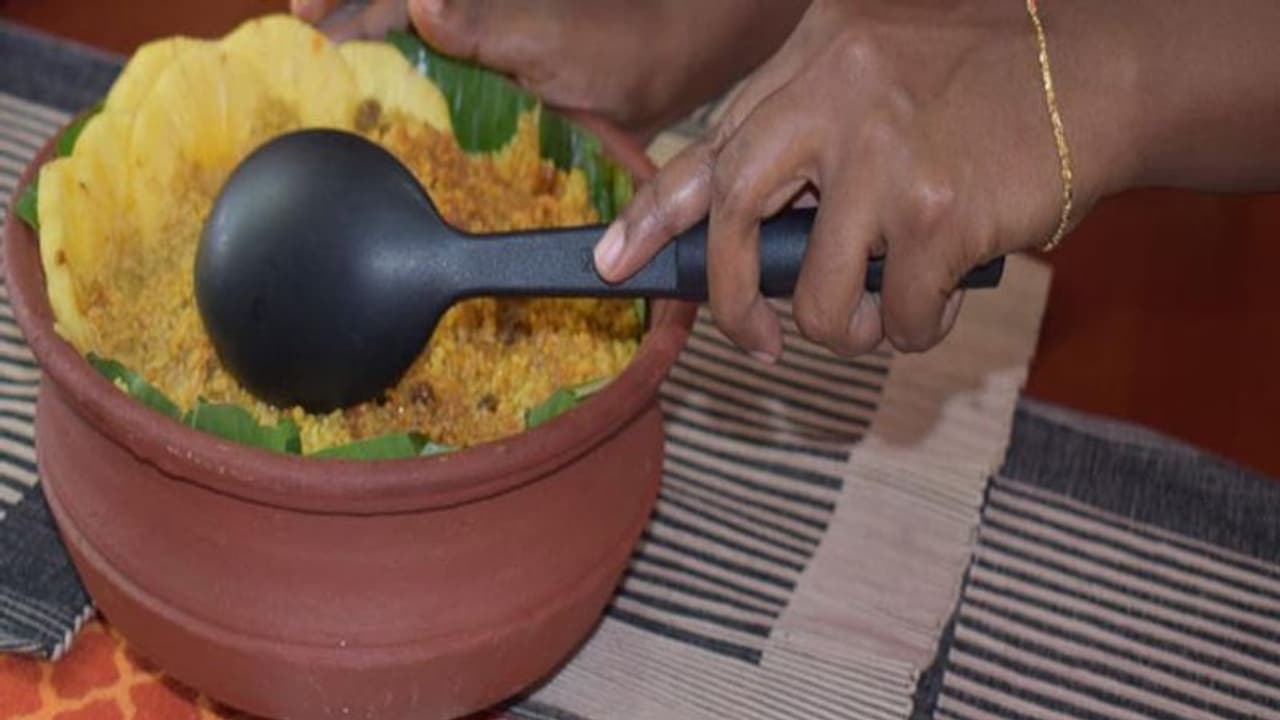 Biryani & Death: अकेले बिरयानी खाने को लेकर पति पत्नी में जंग, दोनों की चली गई जान
